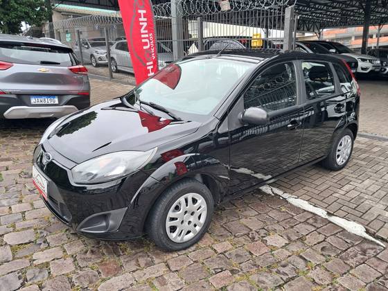 FORD FIESTA 1.0 ROCAM HATCH 8V FLEX 4P MANUAL FORD FIESTA 1.0 ROCAM HATCH 8V FLEX 4P MANUAL